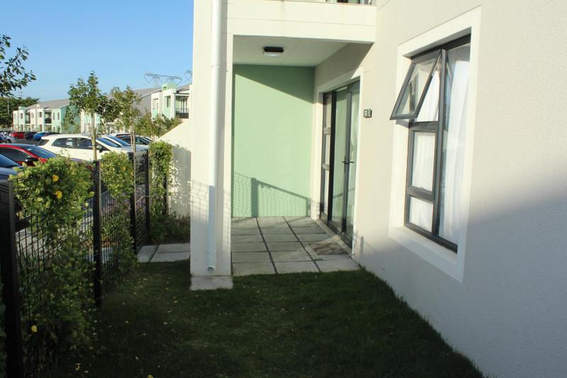 2 Bedroom Property for Sale in Burgundy Estate Western Cape